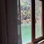 Kapuzbaşı şelaleleri Uçar Pansiyon *