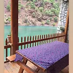 Kapuzbaşı şelaleleri Uçar *