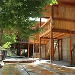 Kapuzbaşı şelaleleri Uçar Pansiyon Büyükçakır