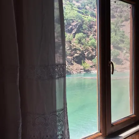 Kapuzbasi Selaleleri Ucar Homestay *