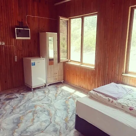 Kapuzbasi Selaleleri Ucar Homestay *