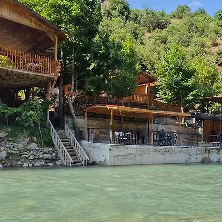 Kapuzbasi Selaleleri Ucar * Büyükçakır