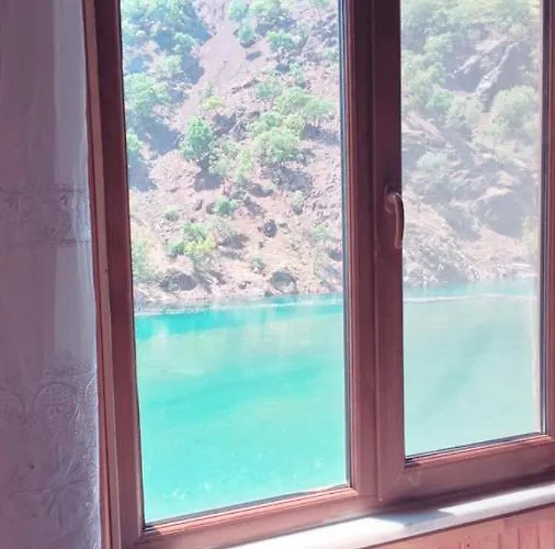 Kapuzbasi Selaleleri Ucar Büyükçakır